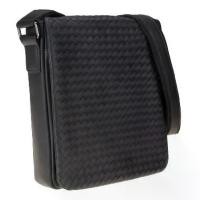 ราคา 02-310 messenger bag intrecciato กระเป๋าสะพายสานหนังแท้ กระเป๋าผู้ชายสานหนังแท้ แบรนด์ klaas ของแท้ (1729497619778276069)