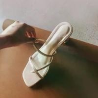 ราคา [พร้อมส่ง] Flynn - Sydney Heels in Vanilla, White, Caramel, Black, Blue Jeans รองเท้าส้นสูง 2 นิ้ว นุ่มมาก แนะนำ +1 ไซส์จากปกตินะค้า❤️ (รองเท้าไซส์ 34 รองเท้าผู้หญิงไซส์ 42 รองเท้าไซส์เล็ก) (173289242