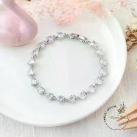 ราคา On time สร้อยข้อมือเพชร กำไลข้อมือทองคำขาวประดับเพชรCZ bracelet พร้อมส่ง (1732684323415885791)