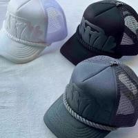 ราคา SYNA synaworld trick cap trucker cap hat Alphabet peaked cap crentee Same Style (1733123942051383238)