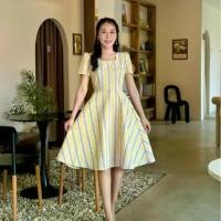 ราคา Minchakarn Brand New Yellow Dress ชุดเดรสผ้าไหมแกมฝ้าย ผ้าทอ งานอัดกาวทั้งชุด คัดติ้งเนียบ ซ่อนซิป (1733006451881575752)