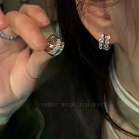 ราคา 2025 New Hot-Selling Earrings Light Luxury Diamond Ear Clips Niche Design Sense High-End Hoop Zircon Sterling Silver Stud Earrings (1733408105380808548)