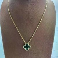 ราคา สร้อยคอจี้ใบไม้ ทองYellow gold ประดับด้วยหินมาลาไคท์ (1732681877955512209)