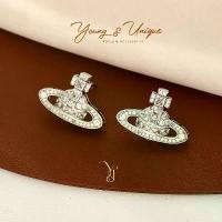 ราคา Yu+Jewelry ต่างหูสตั๊คประดับเพชรรูปดาวเสาร์ตะวันตก เงินแท้925 สีเงิน พร้อมส่ง jupiter jewelry ของ แท้ (1733057386344646003)