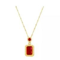 ราคา Green Square Pearl Gemstone Crystal Pendant Necklace sells well across borders for women. Elegant choker necklace, light and versatile. (1733054743055533889)
