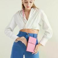 ราคา EMILY Phone Pouch กระเป๋าใส่โทรศัพท์ พร้อมสายสะพายโซ่ต่อหนัง โซ่ทอง (1730405805547555568)