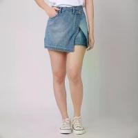 ราคา LEE กระโปรงกางเกงขาสั้นผู้หญิง คอลเลคชั่น Lee Pink รุ่น LE S225WSKON16 สียีนส์อ่อน (1732656336018441733)