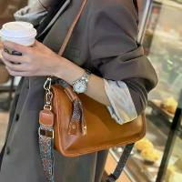 ราคา ราคา ดี น้อง คิว ปิด หิ้วlyn สไตล์ วินเทจ brandname แบรนด์ เนม แท้ ชามูน ck tiktok shop midmonth sale สาน แม่ ดารินทร์ กระเป๋าผู้หญิง ความจุมาก ใหม่เอี่ยม หนังแท้ อเนก (1732723969390577518)