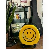 ราคา Pack to travel and smiles ᵕ̈ กระเป๋าเดินทางหน้ายิ้มหน้ากลมน่ารัก ขนาด 18 นิ้ว (1732753749788230914)