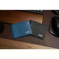 ราคา ENVISZO CARD HOLDER WALLET กระเป๋าสตางค์ใส่บัตรและธนบัตร หนัง Saffiano แท้ สวัสดิการสด (1733414230654355148)