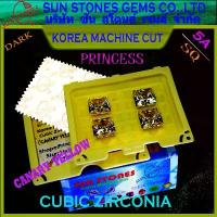 ราคา CZ Princess Cut Diamond CZ 5A KOREA MACHINE CANARY YELLOW Dark เพชรพลอยสี่เหลี่ยมจัตุรัส สีเหลือง ไซส์ 11X11 ถึง 20X20 (1732735271587513673)