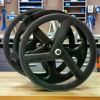 ราคา ล้อหน้าจักรยานคาร์บอน 700C แบบ 3/4/5 ก้านสำหรับจักรยานเสือหมอบ FIX GEAR (1732719610990855199)