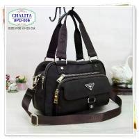 ราคา 【ส่งฟรี】 กระเป๋าถือ+สะพายข้าง ผ้าไนล่อนกันน้ำทรงสวย Chalita PD-006 (1732655102299309135)
