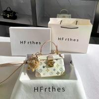 ราคา กระเป๋าถือ, ขายดีที่สุด, สไตล์มีเสน่ห์, กระเป๋ากล่องปักลายบล็อคสีไม่ซ้ำใคร, อินเทรนด์และใหม่, กระเป๋าสี่เหลี่ยมเล็กระดับไฮเอนด์, สำหรับผู้หญิง, จัดส่งฟรีจำกัดเวลา, [ใหม่] jaspal (1732933817014388535)