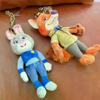 ราคา พวงกุญแจคู่ พวง กุญแจ คู่ พวงกุญแจ พวงกุญแจห้อยกระเป๋า ตุ๊กตาห้อยกระเป๋า zootopia ของขวัญปีใหม่ พวงกุญแจ ตุ๊กตา ตลก กระเป๋าเสน่ห์ จี้ตุ๊กตาจูดี้ นิค แขวน การ์ตูน ตุ๊กตาผ้าขนฟู น่ (1733360043934582313)