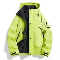 ราคา [COD] Outdoor Spring Jacket Windproof and Waterproof Cotton Padded Sports Jacket Climbing Suit Rider Jacket Men's Jacket (1733144329447638463)