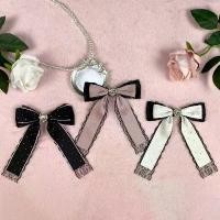 ราคา Rozalin Kirakira Bow Brooch เข็มกลัดไว้อาลัย เข็มกลัดไว้ทุกข์สีดํา เข็มกลัดไว้อาลัยสีดํา เข็มกลัด เข็มกลัดติดเสื้อ เข็มกลัดไว้อาลัยพระพันปี เข็มกลัดติดกระเป๋า เข็มกลัดไว้อาลัยพร (1732695280676669014)