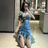 ราคา เสื้อครอปสายเดี่ยว ดีไซน์เก๋ เดรสทรงสลิมฟิต เดรสผ้ายีนส์นัวเนีย เหมาะสำหรับฤดูใบไม้ผลิ/ฤดูร้อน มาใหม่ในปี 2565 เดรสซี ทรู afterparty lip secret สาว อวบอ้วน ติด แกลม เช่า ออกงาน ชุด (173159411579869783