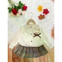 ราคา Girls' 2pcs Plaid Cardigan & Skirt Set - Elegant Long Sleeve Sweater with Ruffled Collar & Plaid Skirt, Soft Knit Top & Pleated Skirt, All-Season Playful Outfit for School, Parti (1733465834058122318)