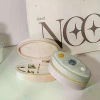 ราคา Natural Stone Velvet Jewelry Box Portable Earrings Necklace Ring Storage Box Earrings Jewelry Box Gift (1733465097173829544)