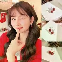 ราคา Motta Earring ต่างหูติดหูชุบทองคำขาว ต่างหูแฟชั่น ก้านเงินแท้ (1733057199296448049)