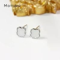 ราคา Motta Silver Earring ต่างหูติดหูเงินแท้ ใบโคลเวอร์สีขาวมุก (1733208025360467884)