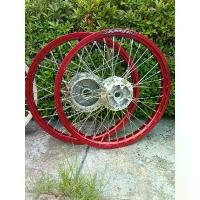 ราคา ชุดวงล้อ+ดุมเงา 1.40 ขอบ 17" หน้า/หลัง รุ่น wave 125 R ,wave 100s u box มอเตอร์ไซค์ Motorcycle (1733054454239430589)