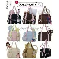 ราคา (Trendy ลด25%)8anglesshop- กระเป๋ารุ่น Low-key นุ่มนิ่มงานปักหน้าหลัง ใส่IPAD-A4-Macbookได้ ขนาด14นิ้ว แถมฟรีใบลูก E011 (1732726514909677024)