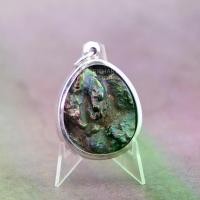 ราคา ไทยพุทธศาสนา พระปทม (ระดับA+) จี้ โครตเหล็กไหลงอก7สี ขนาด4ซม. แร่เหล็กไหลงอก เขาอึมครึม จ.กาญจนบุรี พุทธศาสนา meditation (1732907771999388712)