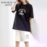 ราคา เสื้อยืดพิมพ์ลายการ์ตูน Unisex ดีไซน์ ACME DE LA VIE, ADLV เสื้อแบรนด์13 de marzo greek light (1732705183375460135)
