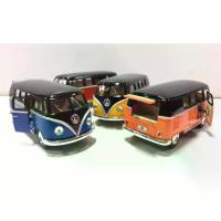 ราคา COD - โมเดลรถเหล็กรถโฟล์ค รถโบราณ 1962 Volkswagen Classic bus - โมเดลรถเหล็ก - เปิดประตูได้ - มีลานกดถอยหลังแล้วปล่อย -scale 1:32 -มี4สี - สอบถามเลือกสีได้ทางแชทคับ -#โมเดลรถเ (1732730117575706467)