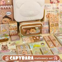 ราคา papbuter ทันสมัยและทันสมัย คาวาอิ ชุดเครื่องเขียน Capybara น่ารักน่ารักๆ สมุดโน้ตสติ๊กเกอร์ อุปกรณ์การเรียนหลังเลิกเรียน ที่เหลาดินสอ ไม้บรรทัด, ดินสอ, กล่องใส่ปากกา ถุงของขวัญสำหรับนักเรียน (17333416