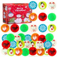 ราคา ลูกบอลบานซ์คริสต์มาสเรืองแสงในที่มืด ชุดของขวัญปาร์ตี้ รูปเรนเดียร์และตุ๊กตาหิมะ เรืองแสงใต้รังสียูวี หลากหลายสี (ยาง/กระดาษ) แท่งเรืองแสงจำนวนมาก ฟรีที่เติมถุงของชำร่วย งานวันเกิด ปาร์ตี้คริสต์มาส (1