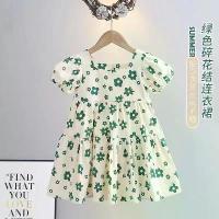ราคา ชุดเดรสลายดอกไม้สำหรับเด็กผู้หญิง สนูปปี้ คอเหลี่ยม แขนพัฟ สีเขียวสด เหมาะสำหรับฤดูร้อน เสื้อผ้าเด็ก อินเทรนด์ใหม่ ปี 2025 (1732210903023387732)
