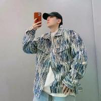 ราคา เสื้อเชิ้ตผู้ชาย ชุดคู่รัก เสื้อแจ็คเก็ตยีนส์สีน้ำเงินและสีขาว สำหรับผู้ชายและผู้หญิง (1732999751569868250)