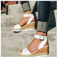 ราคา มีสินค้า 2021 คอลเลกชันฤดูร้อน รองเท้าแตะผู้หญิงสไตล์ยุโรปและอเมริกา หนังเทียมปากปลา ดีไซน์เวดีค ส้นเตารีดแบบสายรัดข้อ กลางส้น แฟชั่นผู้หญิง ขายส่งจากโรงงาน (1733452328987166406)