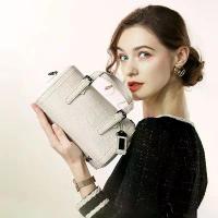 ราคา กระเป๋าหมอนสะพายข้างลายจระเข้ กระเป๋าหนังแท้ กระเป๋าผู้หญิง ขายดี กระเป๋าหนังแท้สำหรับผู้หญิง กระเป๋าบอสตัน (1733439360054560645)