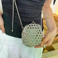 ราคา กระเป๋าสะพายข้าง, กระเป๋าสะพายข้าง, ลูกปัดกลวงทอ, กระเป๋าใส่ลิปสติก, กระเป๋าผู้หญิง, 2025 (1733019292144534615)