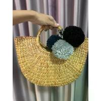 ราคา กระเป๋าสานผักตบชวา แบบถือขนาดกำลังดี กระเป๋าผู้หญิง 1 แถม 1 အိတ်မျိုးစုံ girl cocotayaกระเป๋า lynthailand_official bag.73 (1732851238077236985)