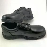 ราคา Stuttgart Safety รุ่น SF-602 รองเท้าเซฟตี้ไม่ใส่หัวเหล็ก คําแนะนําการขายที่ร้อนแรงในเดือนนี้ ผ้าใบ ขาว ล้วน (1733209142690547513)