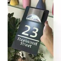 ราคา ไฟส่องทางออกแบบสั่งทำ ป้ายบ้านเลขที่ ไฟ LED พลังงานแสงอาทิตย์ ป้ายบ้านตัดด้วยเลเซอร์ 3 มิติแบบกำหนดเอง ป้ายชื่อถนนและครอบครัวสำหรับติดประตู (1733050232691328167)