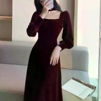 ราคา ชุดฤดูใบไม้ร่วงฤดูหนาวสีดำ ชุดกระชับเอว ลดน้ำหนัก สง่างาม สังคม แขนยาว คอเหลี่ยม ชุดกำมะหยี่วินเทจ。 เดรส คุณครู ชุด ทํางาน ผ้า ไทย 。 เดรส ขาว ไปงาน 。 ชุด ไปร้าน เหล้า 。 (1733010608725394910)