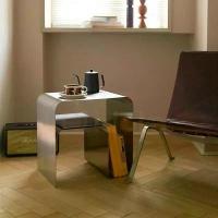 ราคา ️โต๊ะข้างเตียงสแตนเลสห้องนั่งเล่น โต๊ะกาแฟ Minimalist ตู้เก็บข้อมูลInsตารางห้องนั่งเล่นหรูหรา โต๊ะสแตนเลส โซฟาโต๊ะข้าง (1733062871575922302)