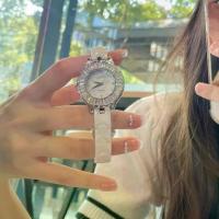 ราคา สร้อยข้อมือนาฬิกาสุดหรู ยอดนิยม เบา ชั้นสูง สง่างาม ฝรั่งเศส ช่องเล็ก ประณีต (1729644605633497524)