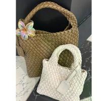 ราคา ˙ กระเป๋า โฮชิ ใบใหญ่ ลายสานหนังพรีเมี่ยม P-901 ˙ รับ ซื้อ แบรนด์เนม แท้ ทรง ขนม จีบ มือสอง ราคา ถูก (1733329997297124370)