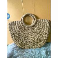 ราคา aa000กระเป๋าถือผ้าทอ,กระเป๋าหญิงสานฟาง คําแนะนําการขายที่ร้อนแรงในเดือนนี้ shoulder bag วางดาวน์แบรนด์เนม myyworddbrand ก้อน เมฆ สุดฮิต ราคา ถูก bagnifique brandname ทรง ขนม จีบ (1732984002686452755)