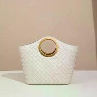 ราคา กระเป๋าถือผู้หญิงหนัง PU ทรงกลม กระเป๋าตะกร้าผักความรู้สึกหรูหรา กระเป๋าถังแฟชั่นเรียบง่าย กระเป๋าทอมือบริสุทธิ์ midmonth sale shoulder bag กระเป๋า สไตล์ วินเทจ ช้อปปิ้ง (1733732534464710353)
