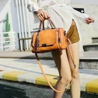 ราคา กระเป๋าถือบอสตันแบบใช้มือถือสไตล์วินเทจ, กระเป๋าสะพายข้างวินเทจ, กระเป๋าถือแฟชั่นสตรี, กระเป๋าสะพายไหล่, กระเป๋าสตางค์ (1733135377922295221)