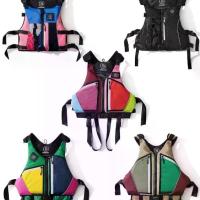 ราคา เสื้อชูชีพสำหรับผู้ใหญ่, เสื้อกั๊ก, เหมาะสำหรับกระดานโต้คลื่น, ตกปลา, ลอยน้ำ, แล่นเรือใบ, เรือคายัค, กระดิ่งล่อ, ตกปลา, ดูดี (1732215546131678713)