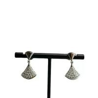 ราคา ต่างหู เพชรแท้ธรรมชาติ ดีไซน์แฟชั่น ทองคำแท้ 18K (1733892027185858449)